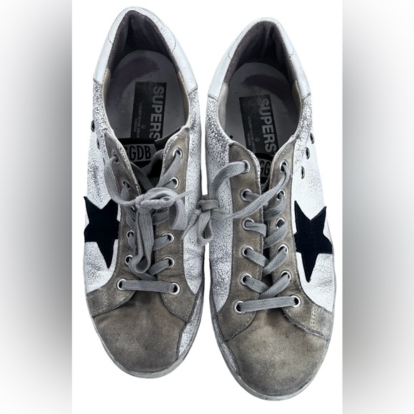 Golden Goose Leather Distressed Accents Sneakers size 10 | EU 40 - Picture 1 of 10